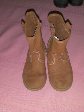 CARTERS Kids Boots Size 11